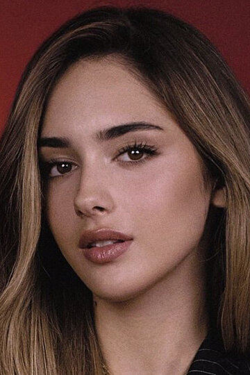 Джулия Баттерз