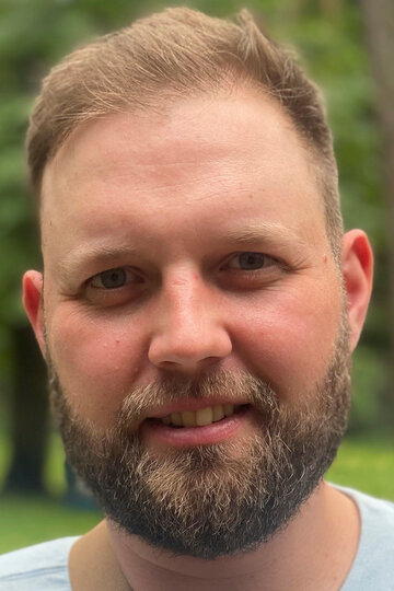 Максим Алипченко