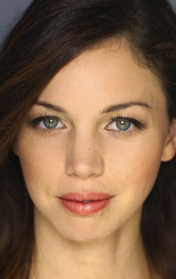 Стефани Оноре