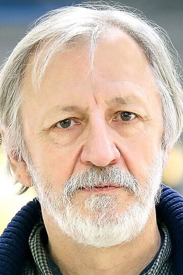 Игорь Олейников