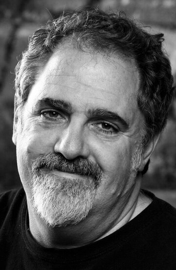 Джон Ландау